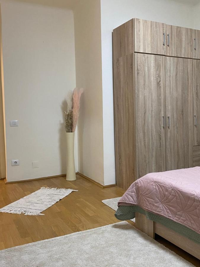 Downtown Apartment Boutique Green Garden Unirii Bucharest Luaran gambar