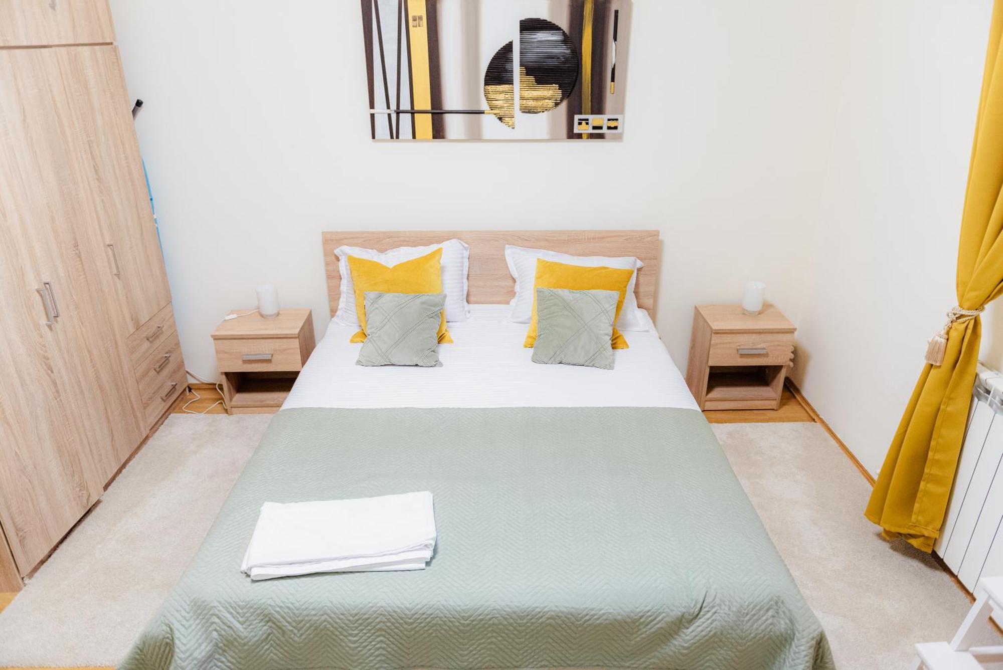 Downtown Apartment Boutique Green Garden Unirii Bucharest Luaran gambar